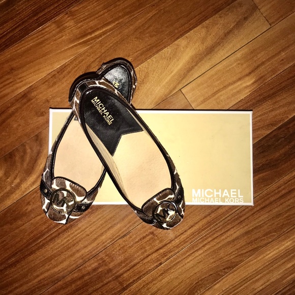 MK giraffe print flats - Picture 1 of 6